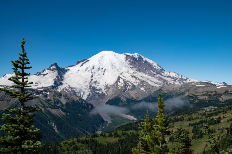 1009 Mt. Ranier National Park Mt. Dege Sunrise 2026